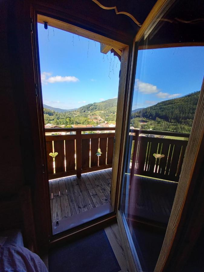 Chalet Typique Vosgien "Les Barbotines" Вантрон Екстер'єр фото