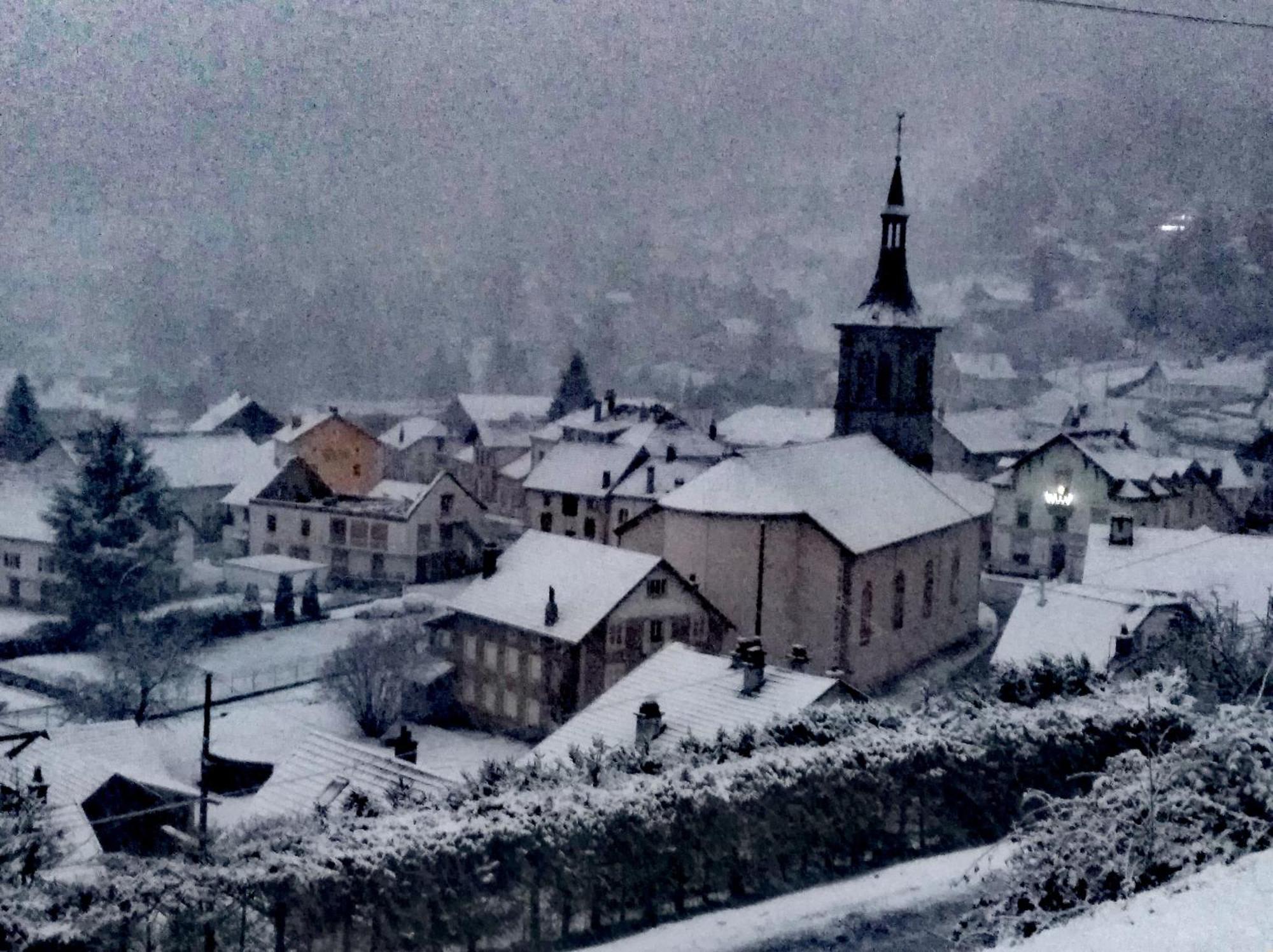 Chalet Typique Vosgien "Les Barbotines" Вантрон Екстер'єр фото
